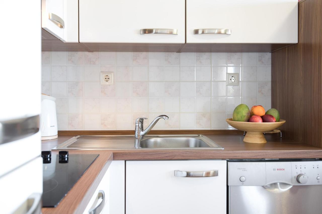 Apartmani Paradiso クルク エクステリア 写真