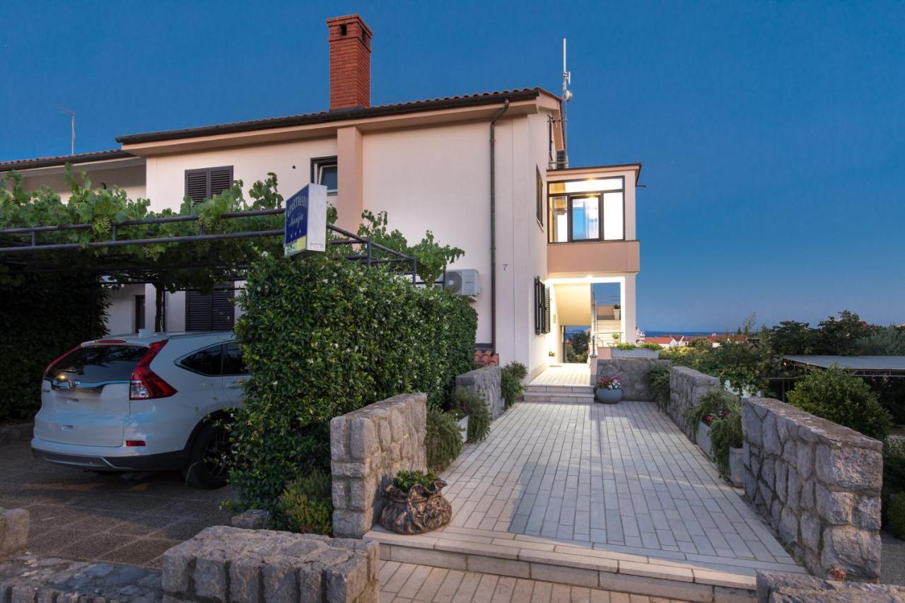 Apartmani Paradiso クルク エクステリア 写真