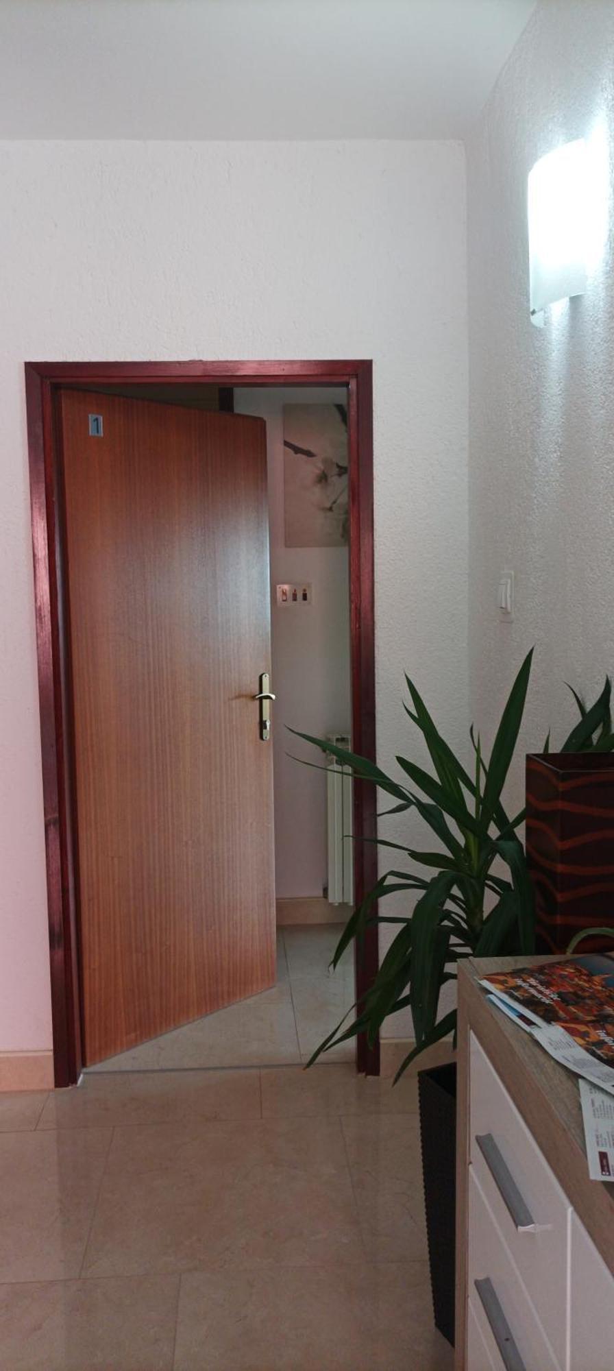 Apartmani Paradiso クルク エクステリア 写真