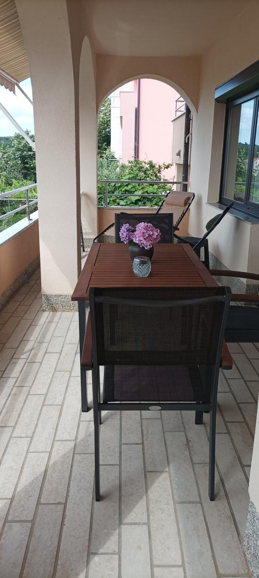 Apartmani Paradiso クルク エクステリア 写真